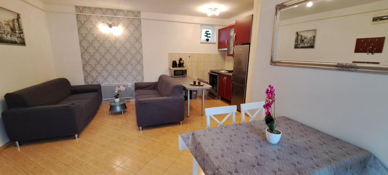 Amulett Suite Apartment Hajdúszoboszló Zewnętrze zdjęcie